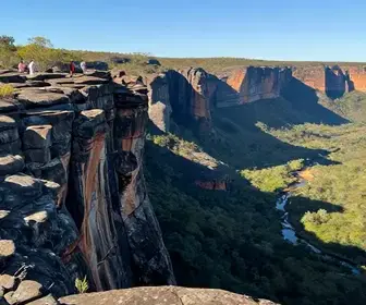 Explorando os Geossítios do Araripe: Patrimônio Geológico do Ceará
